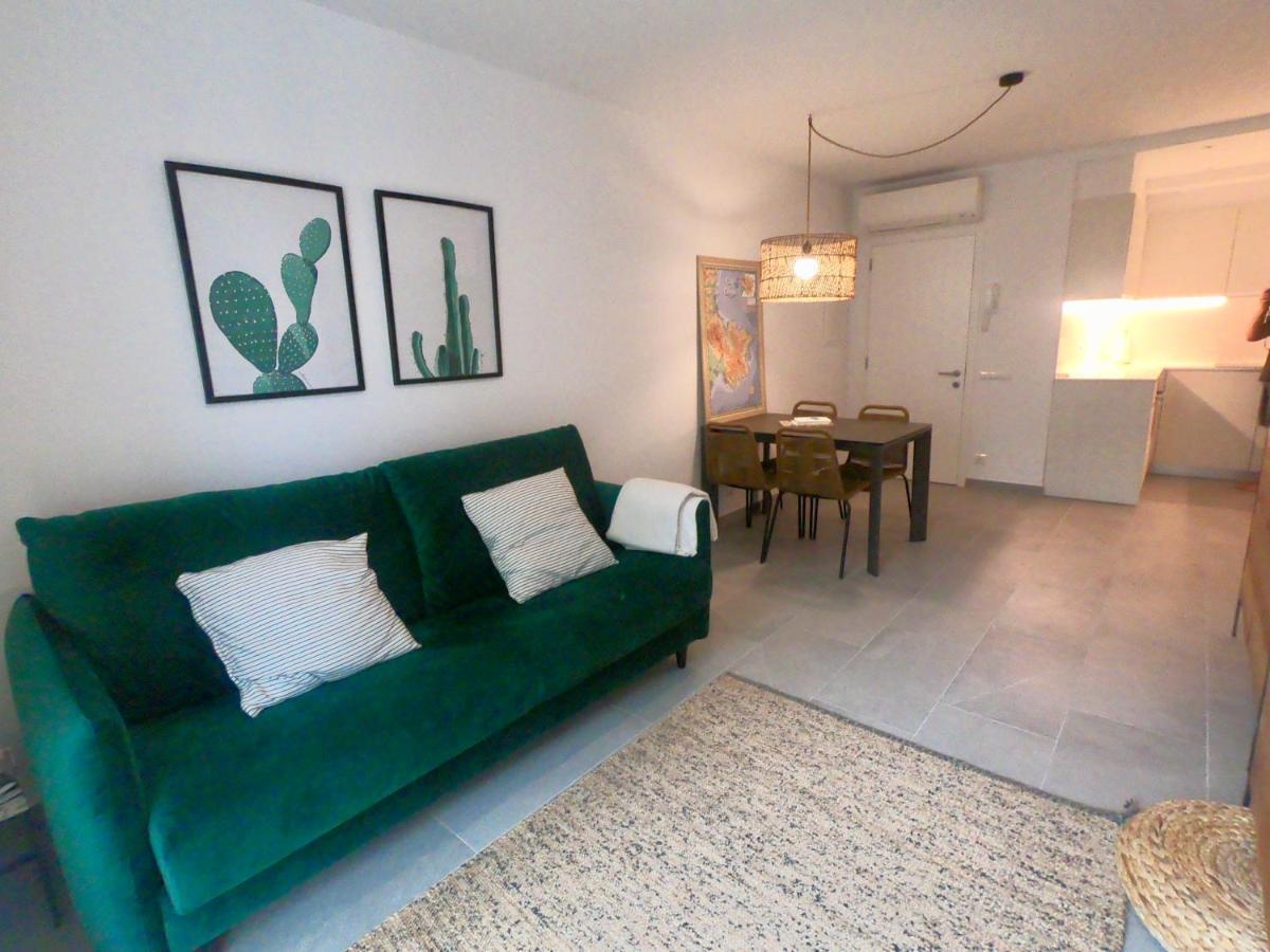 Apartamento Nuevo En El Centro Con Garaje Кадакес Екстер'єр фото