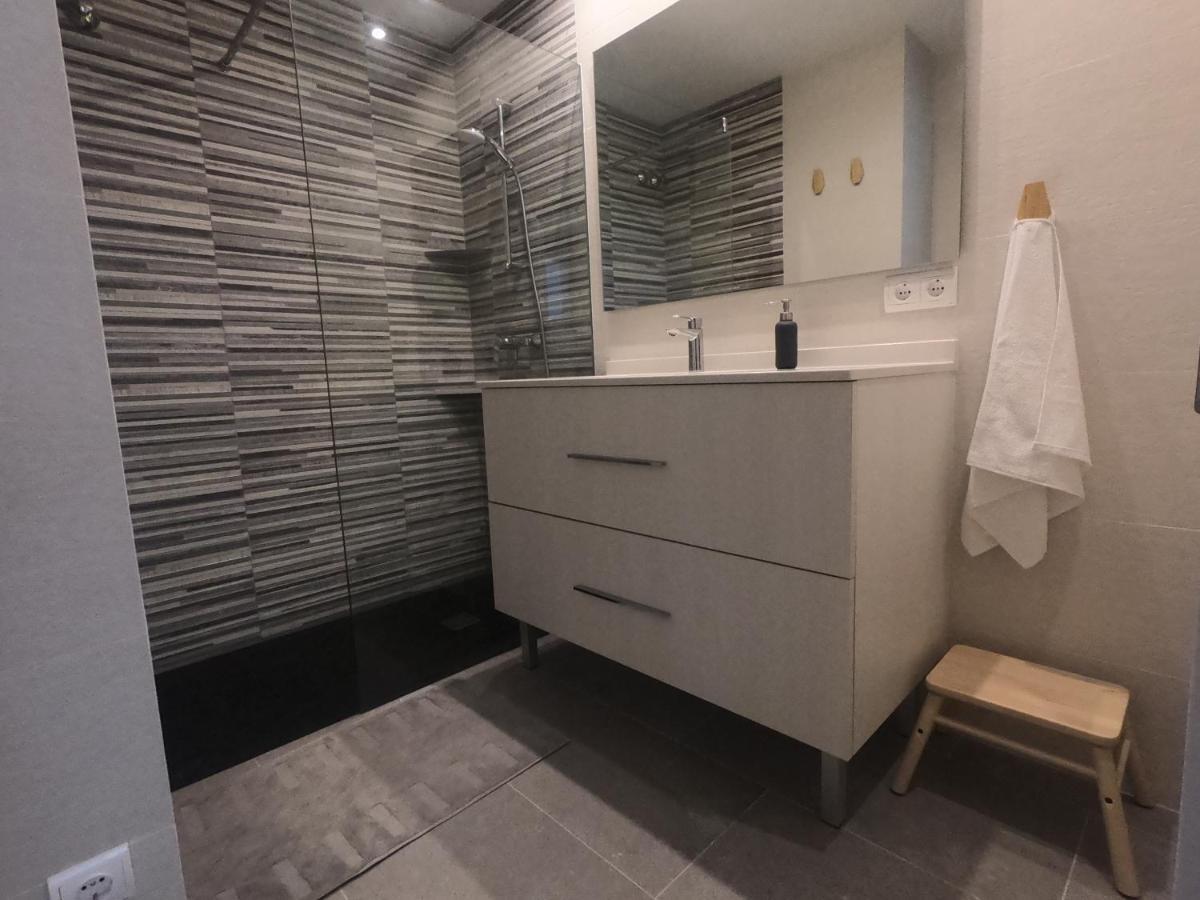 Apartamento Nuevo En El Centro Con Garaje Кадакес Екстер'єр фото